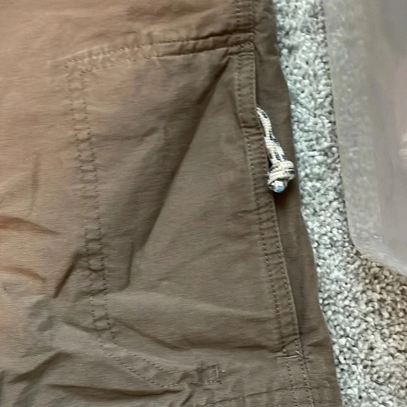 Columbia size 38W 10L shorts - Picture 5 of 5